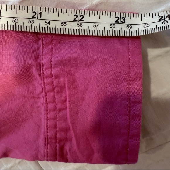 Jones New York Signature Pink Button-Up Shirt with Floral Accents size Medium - Picture 8 of 10